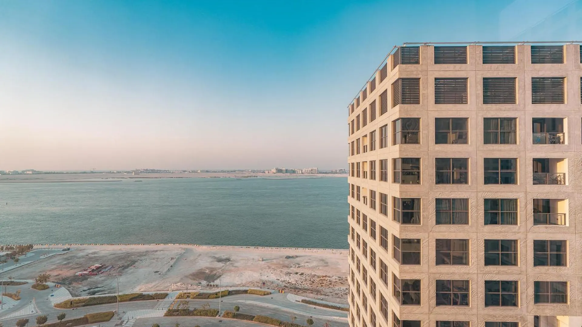 Voyage One Bedroom In Pixel Tower Abu Zabi Apartament